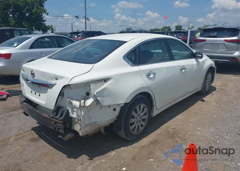 2015 Nissan Altima 2.5/2.5 S/2.5 Sl/2.5 Sv from USA, damaged, VIN 1N4AL3AP9FC296710